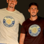 Fabian y Marcelo con camisetas Vintage FC