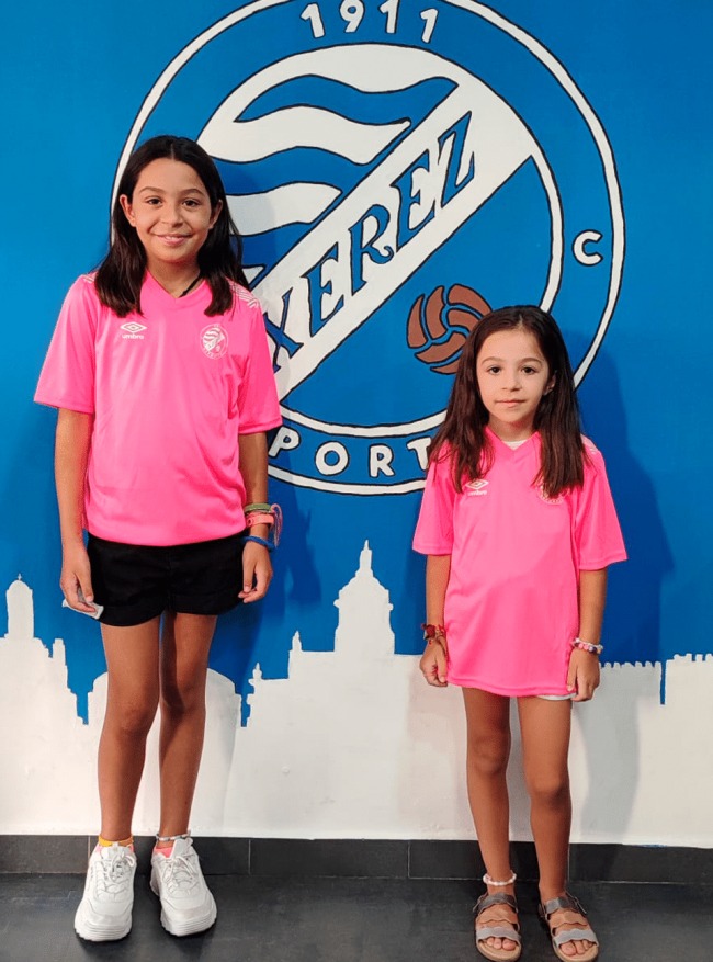 umbro-rosa-03 Socias niñas con camiseta umbro rosa entreno