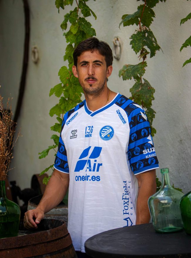 Camiseta blanca 2025-26 (2)