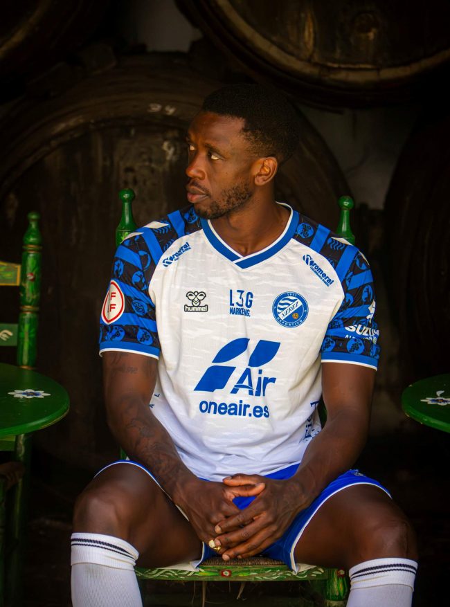 Camiseta blanca 2025-26 (3)