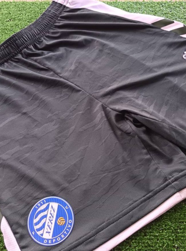 Calzonas de juego 2025-26 (2) Calzonas de juego 2025-26 (2)