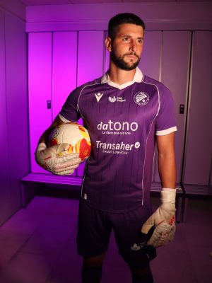 2026-2027 – CAMISETA OFICIAL PORTERO MORADA